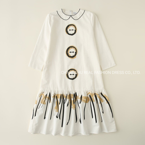 Girl Children 2022 Fashion White Dress Clothes with Brown Black Print Neck and Button